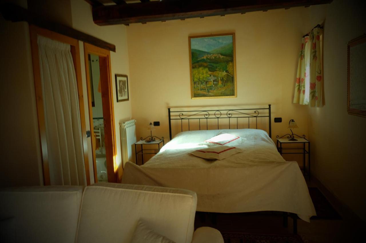 Fonte Magia Bed & Breakfast Castel de' Fiori Екстериор снимка